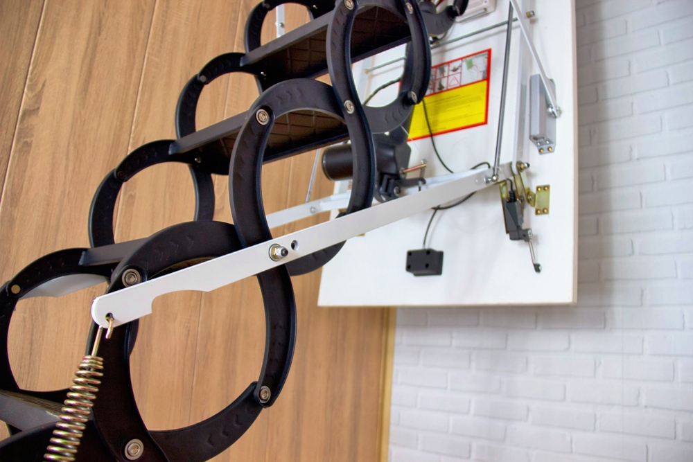 Лестница ножничная металлическая LOFTSTEP LCS-E (CH) 80х120х300см Fakro купить в Санкт-Петербурге