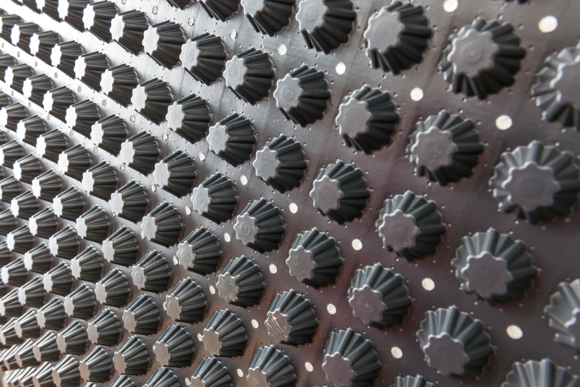 Дренажная мембрана DELTA-FLORAXX-TOP 2х10м, 20м2 купить в Санкт-Петербурге