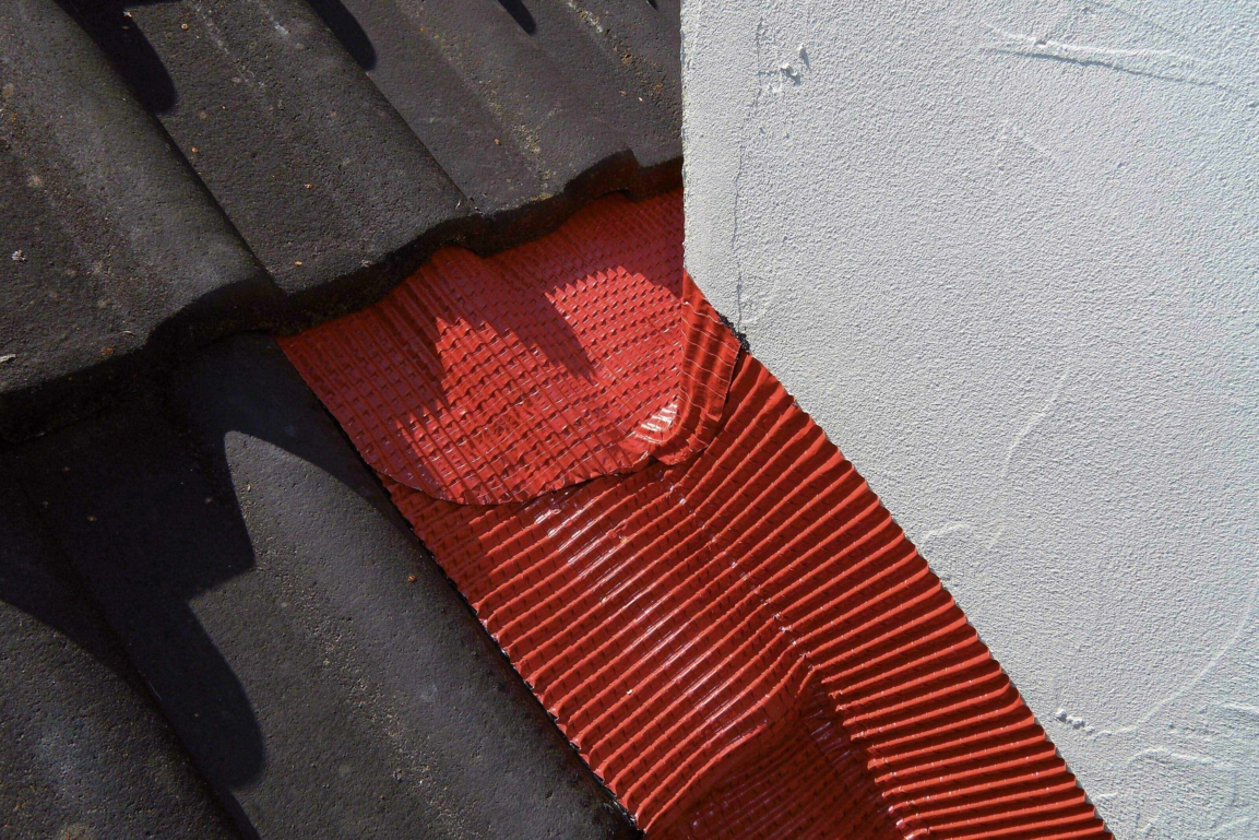 Лента для примыкания DELTA TOP FLEXX 30см х 5м красный купить в Санкт-Петербурге