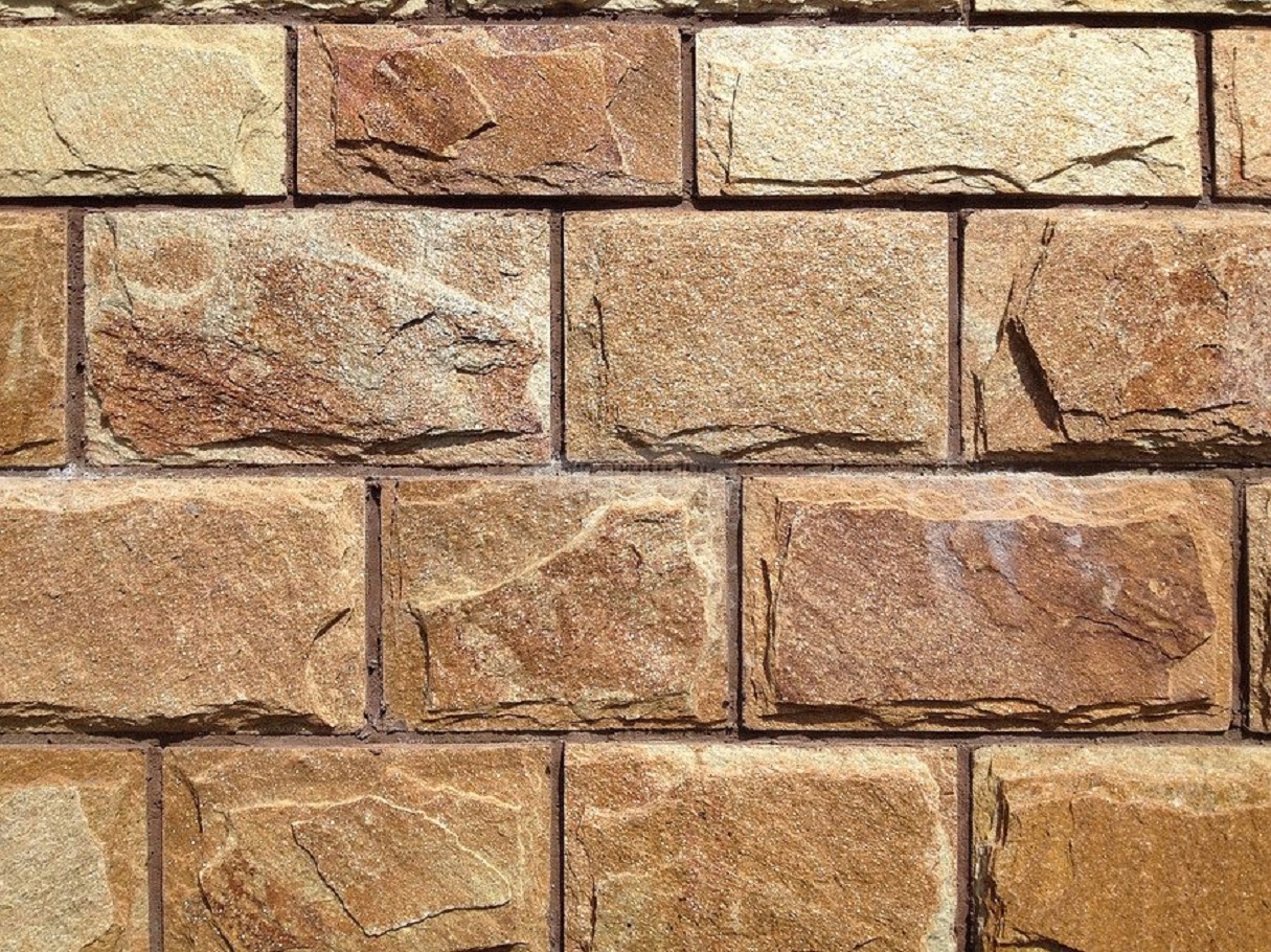 Плитка из кварцита "Солнечная долина"(златолит) 100мм со сколом купить в Санкт-Петербурге