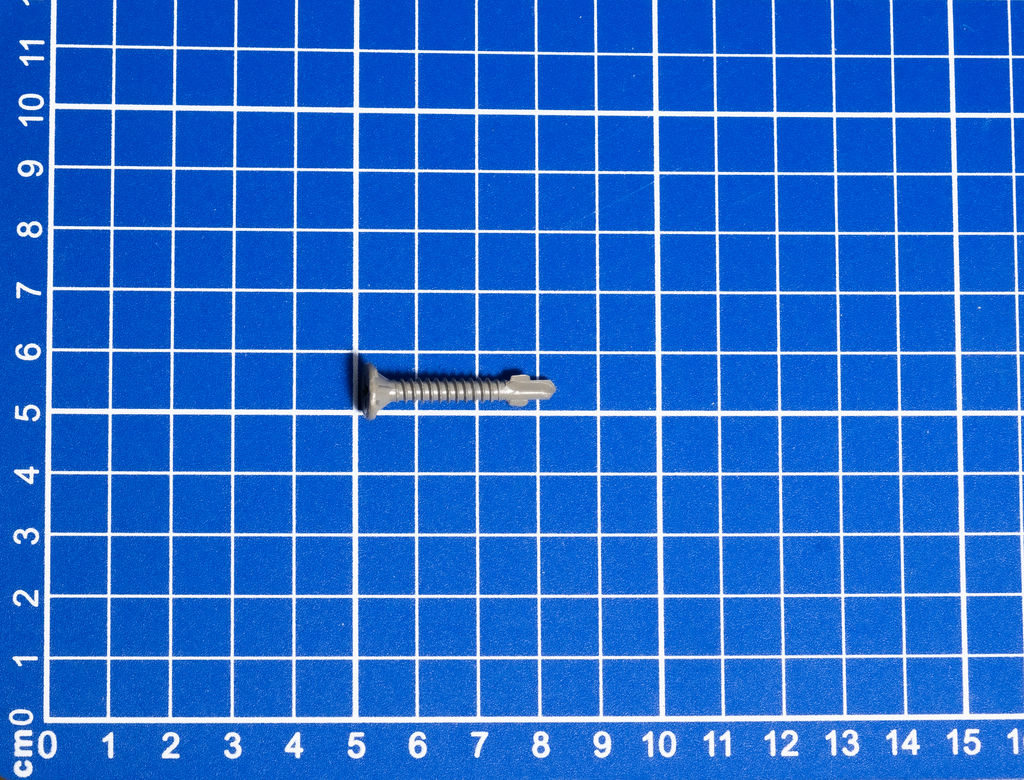 Винт самосверлящий для листовых материалов S-F 4,2x32 под мет. обр. (упаковка) купить в Санкт-Петербурге