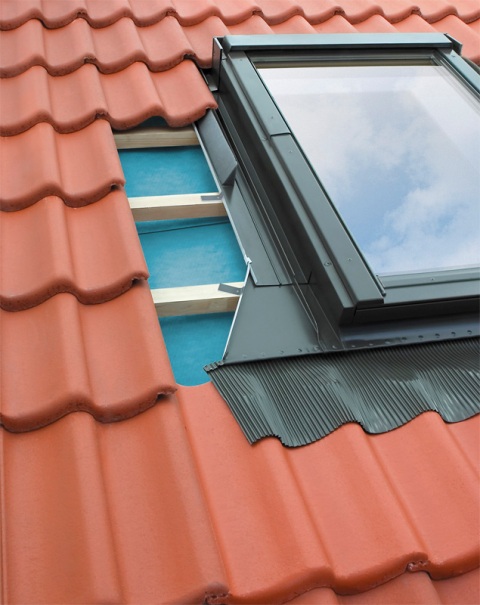 Утеплённый оклад Fakro (Факро) EHN-AT/G Thermo 78х255 см купить в Санкт-Петербурге