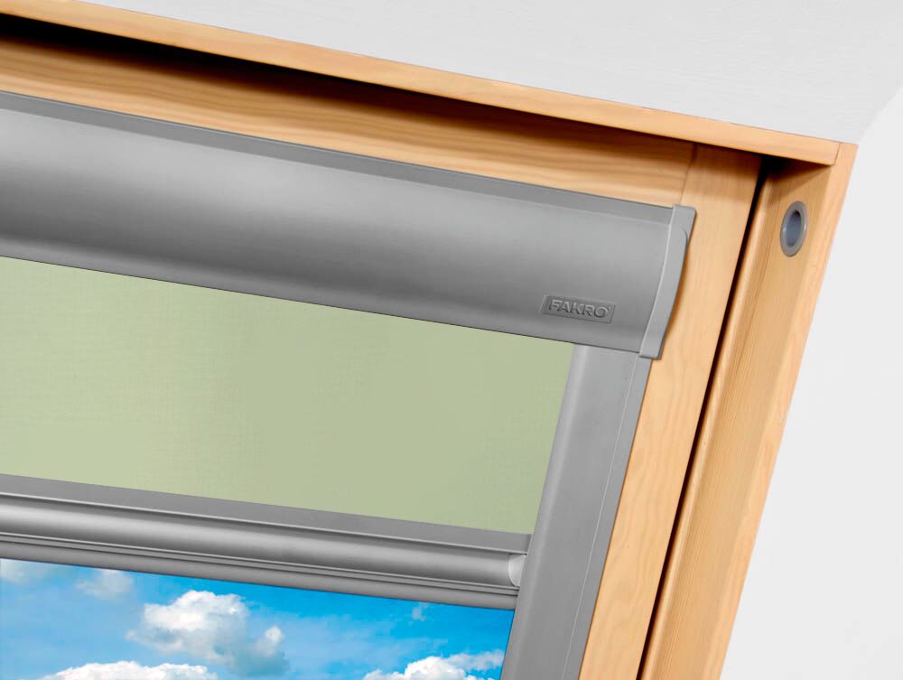 Затемняющая штора ARF 114*118 059 (светло-зелёный) Fakro купить в Санкт-Петербурге