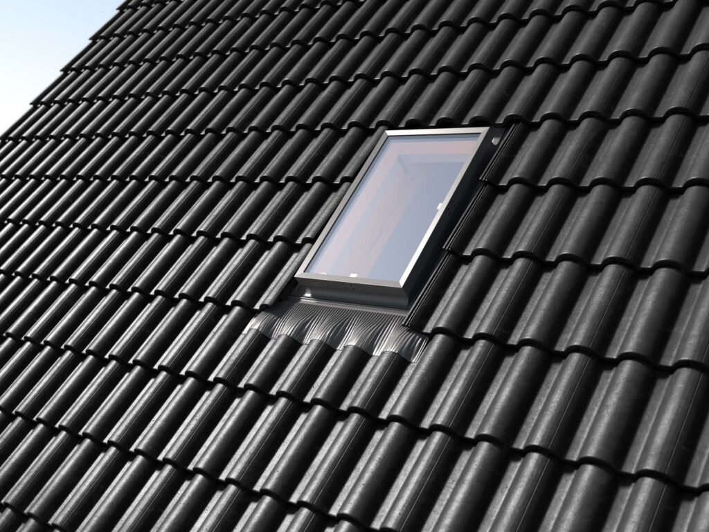 FE 4573 В400U Люк для холодной кровли с окладом и гидроизоляцией Rooflite 45х73см купить в Санкт-Петербурге