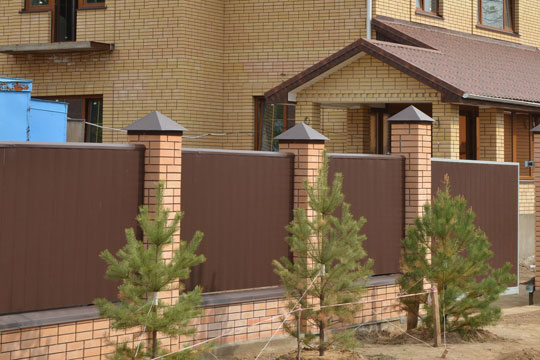 Профнастил (профлист) для забора и фасада С8 Эконом коричневый Длина листа: 2м купить в Санкт-Петербурге