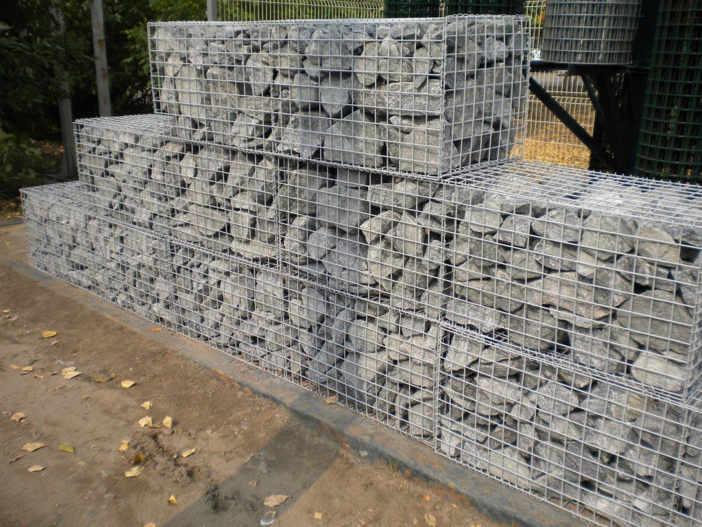 Габион сварной оцинкованный 0,5х0,5х0,5, пруток 3мм, спираль 15*1000мм купить в Санкт-Петербурге